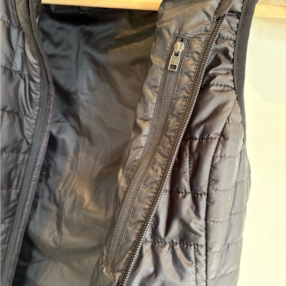 Women’s Size XS Patagonia Black Nano Puff® Vest - PrimaLoft® EUC - Picture 11 of 11